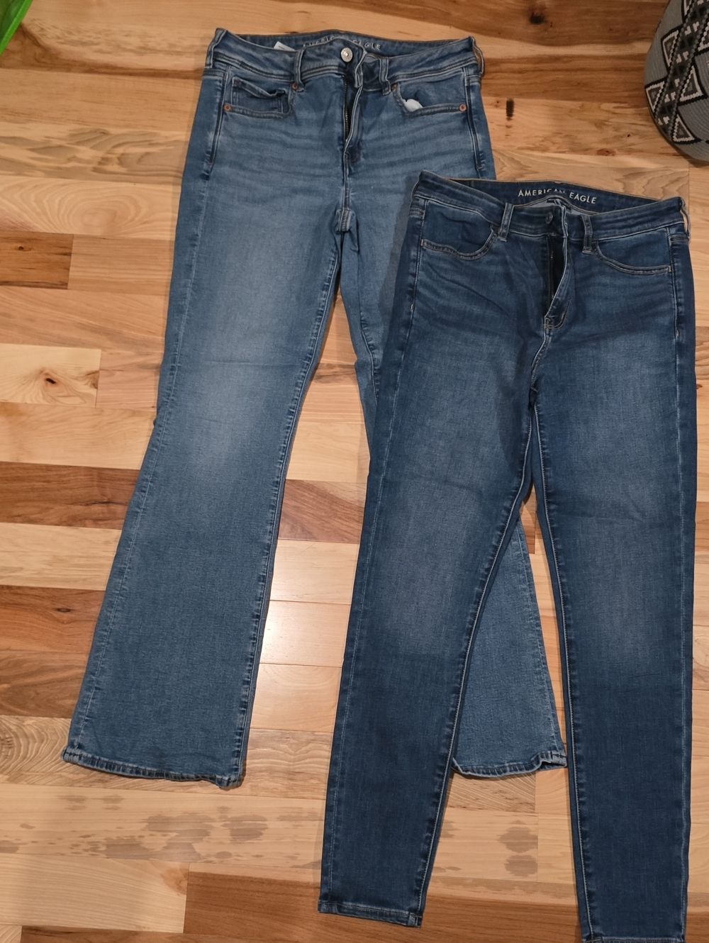 American Eagle Outfitters Women's Two-Tone Blue Flare & Skinny Jeans